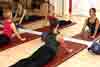Pilates mat les "neck roll" in de Pilates Studio - Palma Personal Training